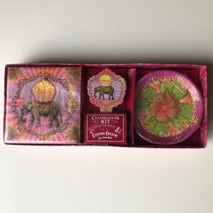 Toppers, plates & Napkins